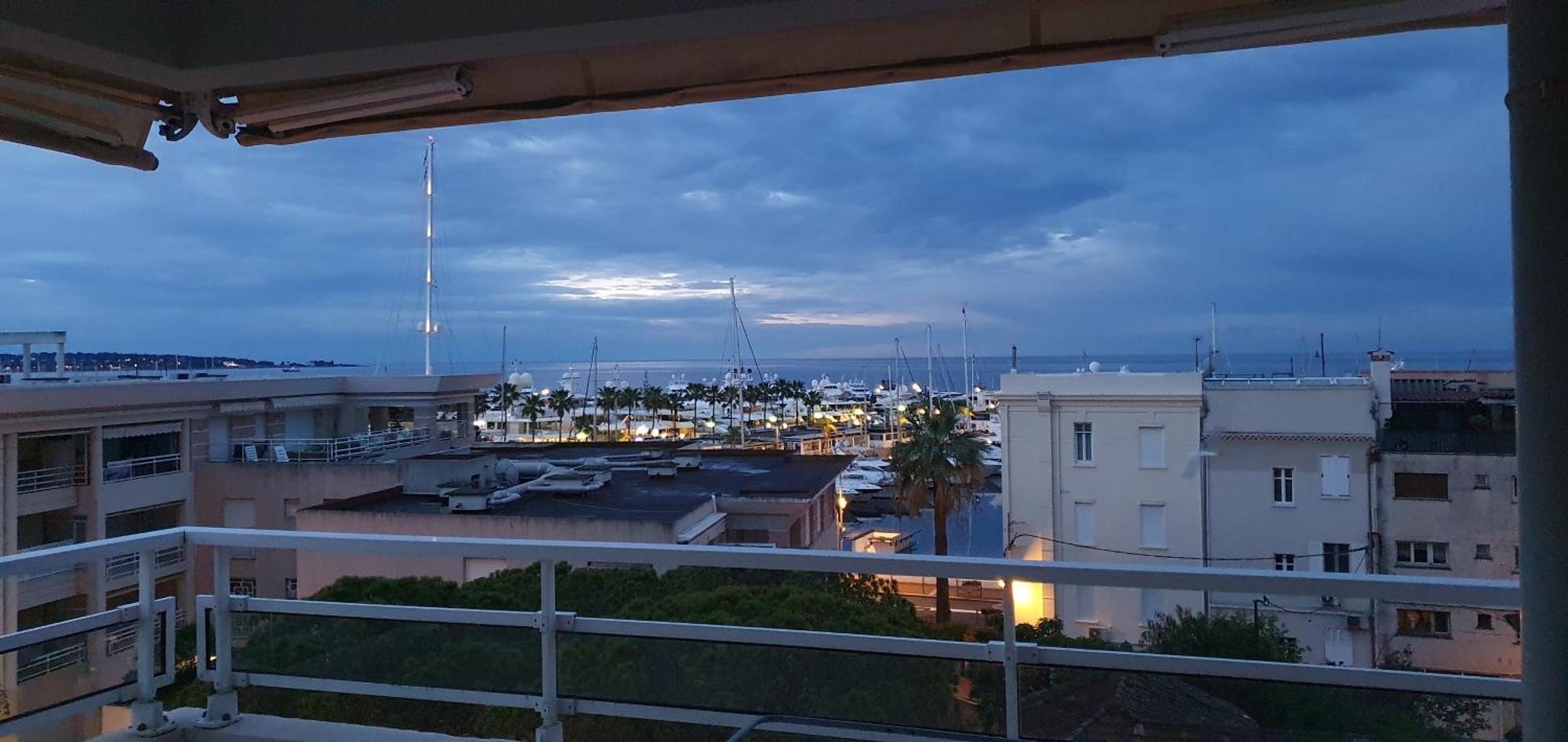Standing Vue Mer Entre Cannes Et Antibes Golfe-Juan Ngoại thất bức ảnh